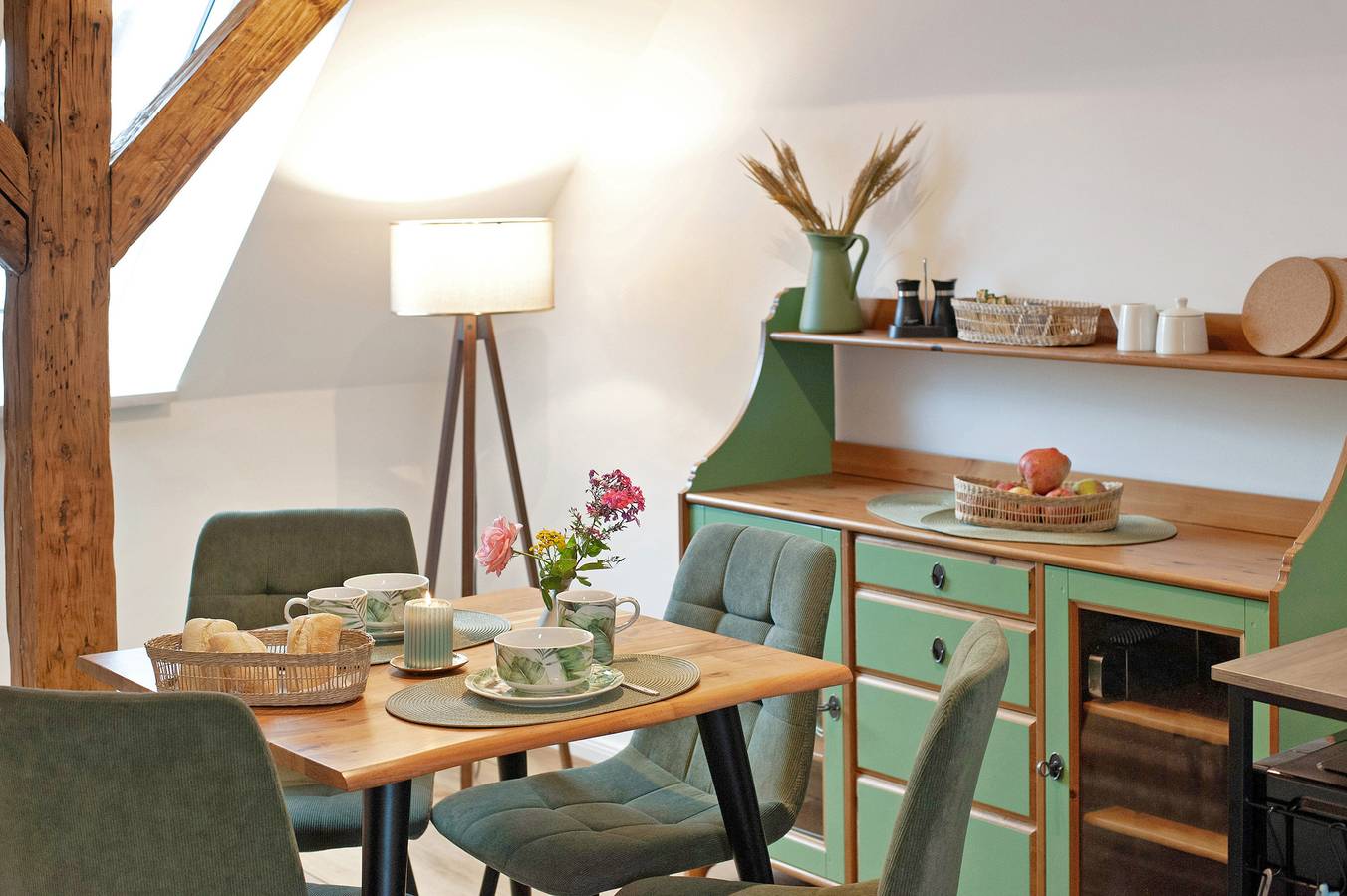 Ganze Wohnung, Ferienwohnung 'Haus Hinz 3-Zi Fe-Wo An Der Ostsee' mit Gemeinschaftsterrasse und Wi-Fi in Kalkhorst, Nordwestmecklenburg (Wismar und Umgebung)