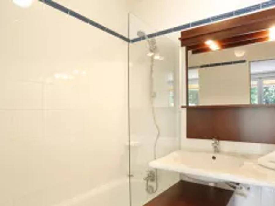 Résidence Le Domaine de Chames - Vacancéole - Studio 3 personnes - Studio 3 personnes in Vallon-Pont-d'Arc, Ardèche