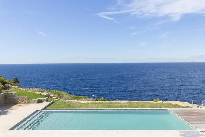 Villa pour 10 personnes, avec Terrasse ainsi que Piscine et Vue à Saint-Cyr-sur-Mer - 3