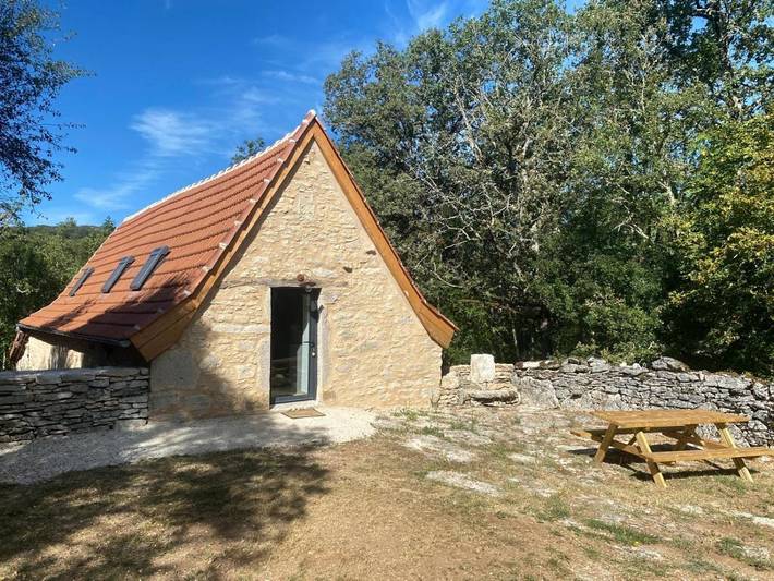 Location de vacances pour 2 personnes, avec sauna et jacuzzi ainsi que terrasse et jardin à Marcilhac-sur-Célé - 2