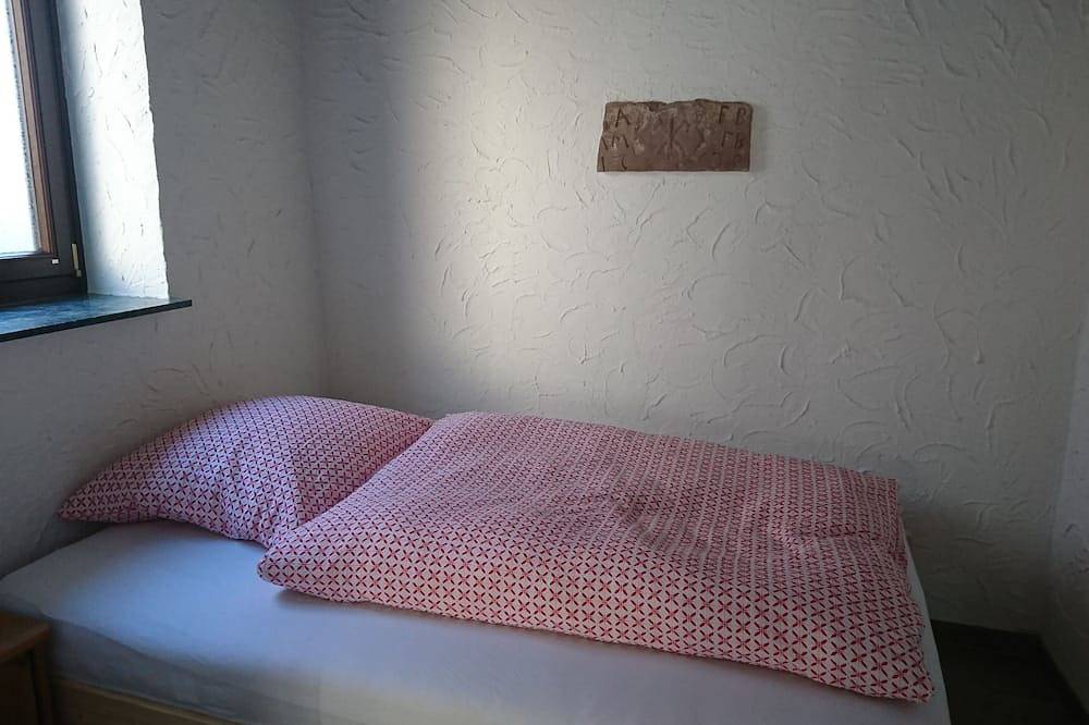 Ferienhaus in Gleisweiler mit traumhaftem Blick über die Rheinebene in Gleisweiler, Südliche Weinstraße