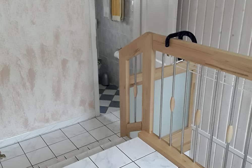 Ganze Wohnung, Ferienwohnung Hunz - Fewo 2 in Schutz, Vulkaneifel