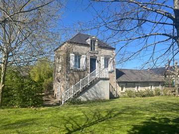 Gîte pour 4 personnes, avec terrasse et jardin à Vigoux