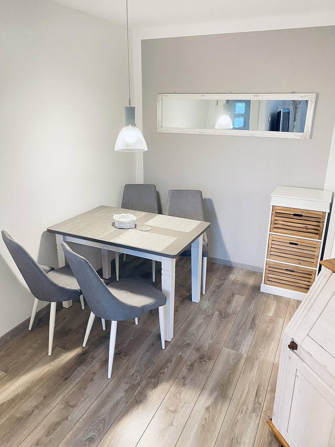 Ganze Ferienwohnung, Ferienwohnung in Naumburg, Saale-Unstrut