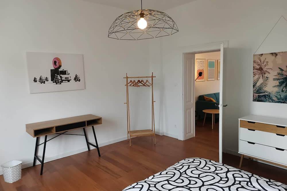 Entire apartment, Arty apartment Thionville. Two comfortable, quiet rooms in Thionville, Moselle