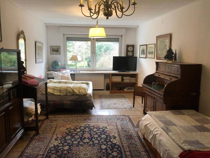 Ferienwohnung für 5 Personen, mit Ausblick und Garten in Bornheim - 2