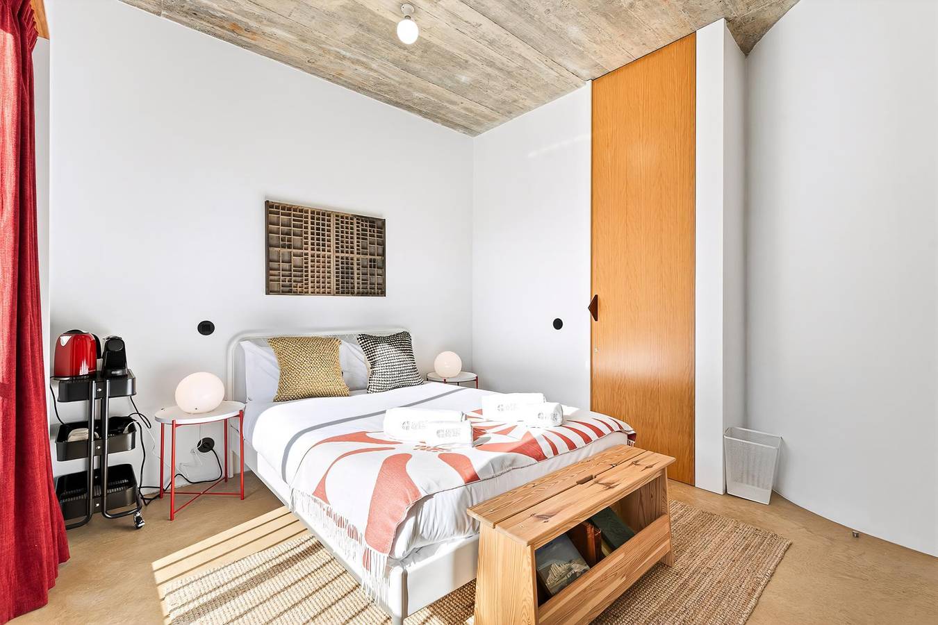 Entire apartment, Guestready - House of Many Faces - Room 2 in Porto, Porto District