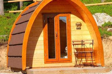 Gîte pour 2 personnes, avec terrasse et jardin à Usson-en-Forez