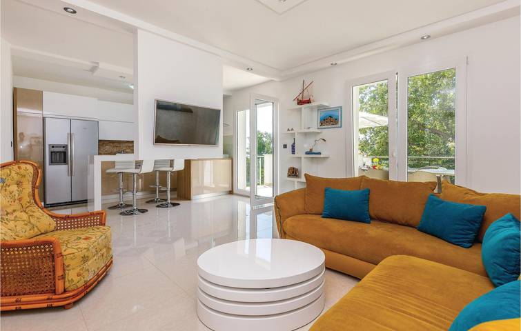 Ferienhaus für 10 Personen, mit Whirlpool und Terrasse in Novi Vinodolski - 4