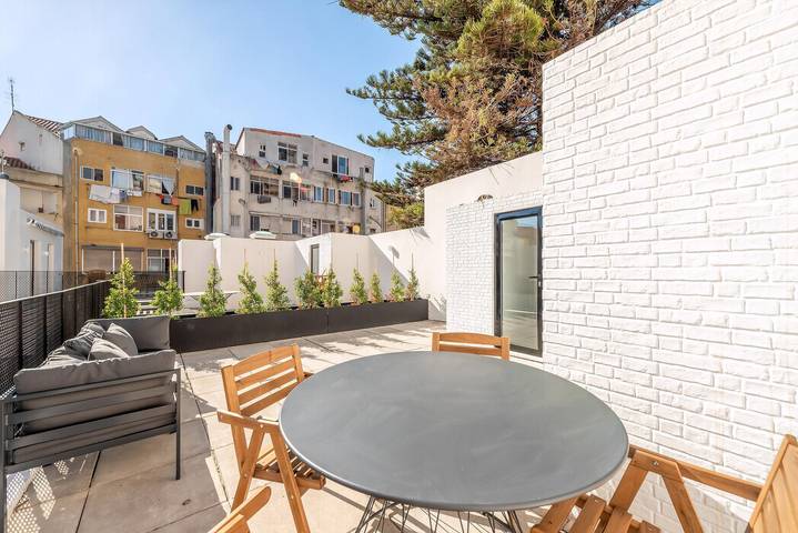 Ganzes Studio, Studio für 4 Personen mit Terrasse in São João (Lissabon), Lissabon
