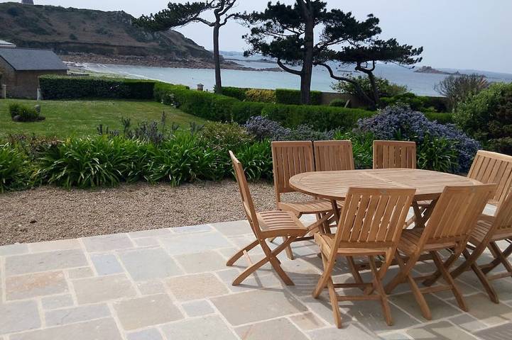 Location de vacances pour 8 personnes, avec Terrasse et Jardin dans Plage du Guerzit