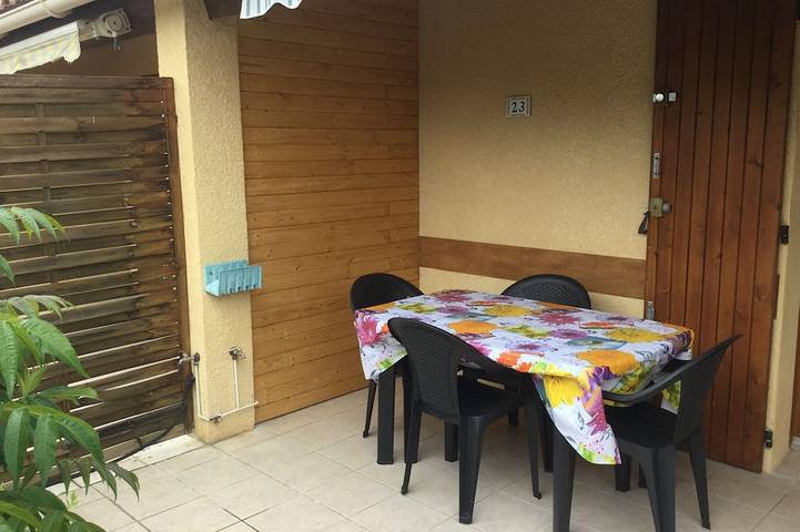 Location de vacances pour 4 personnes, avec terrasse à Saint-Martin-de-Brômes - 4