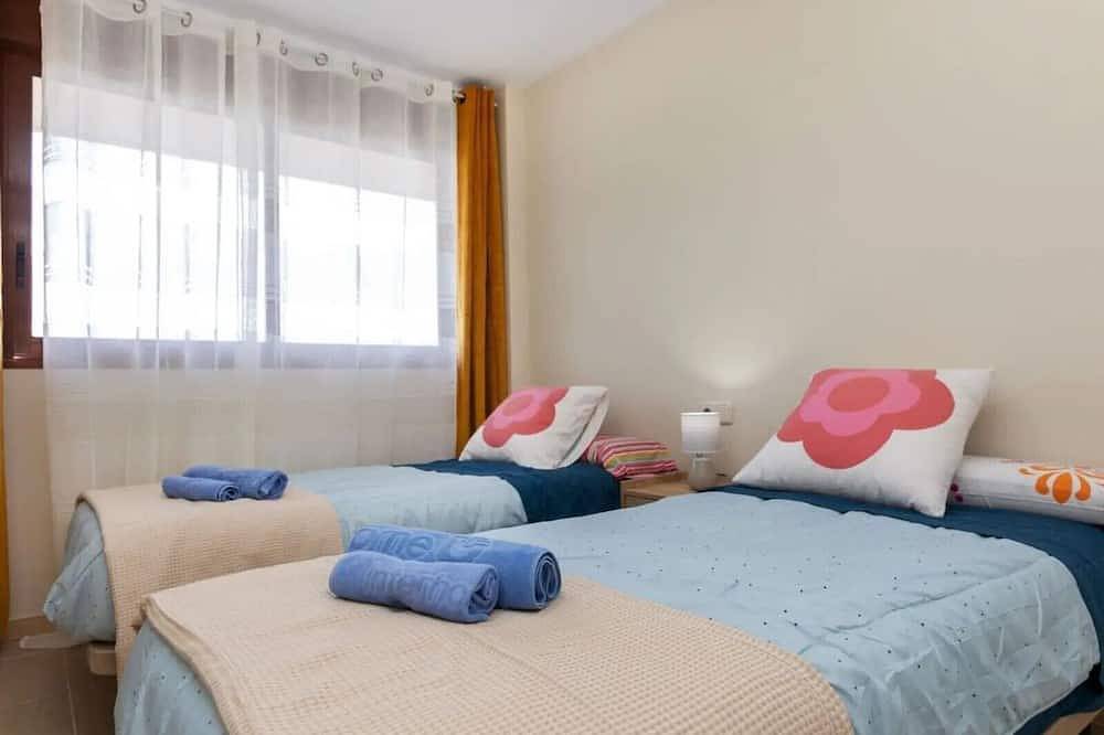 Apartamento entero, Golf San Jordi (Vinaros) Apartment 81m2 2 bedrooms, 2 bathrooms and living room 2 gardens. in San Jorge, Provincia de Castellón