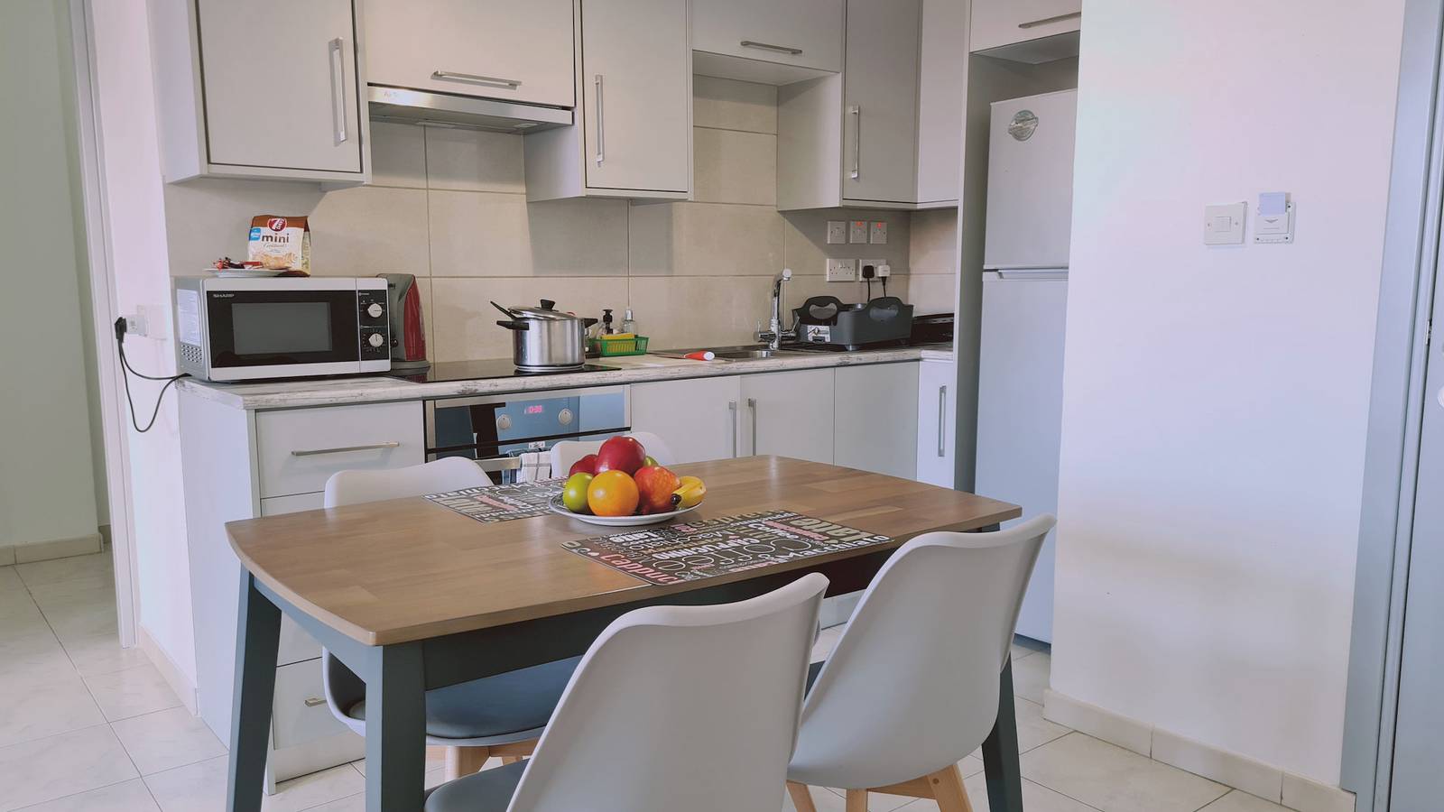 Appartamento intero, 80 Lca - Stay Finikoudes Soul in Finikoudes Beach, Distretto di Larnaca