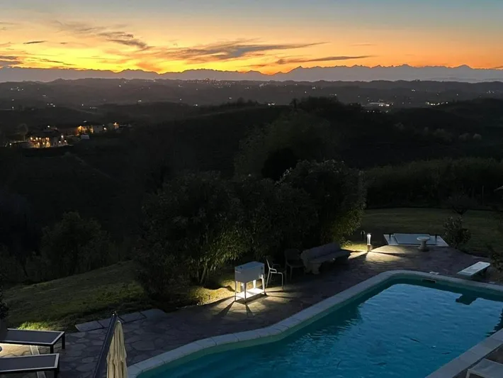 Villa per 14 persone, con panorama e giardino nonché piscina, con animali domestici - 1