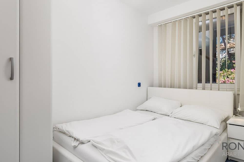 Ganze Wohnung, Rona Apartment Zizi für 2 + 2 Personen in Červar-Porat, Cervar