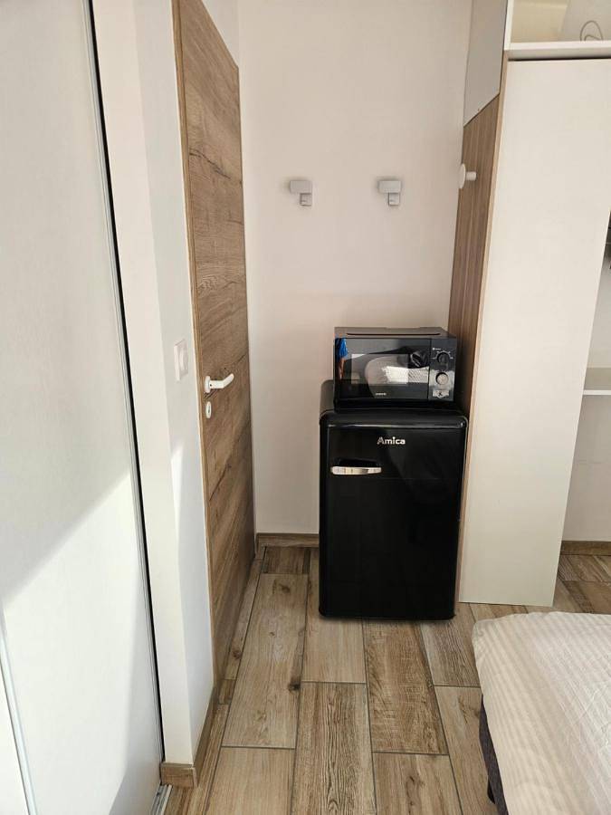 Appartement de vacances entier, Deluxe Double Room in Saint-Laurent-de-la-Prée, Région de Rochefort