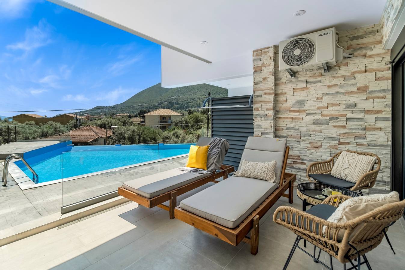 Hel studio-lejlighed, Studio Apartment 'Oceanida Terpsis Lyxury Suite' with Sea View, Wi-Fi and Air Conditioning in Nikiana, Alexandros