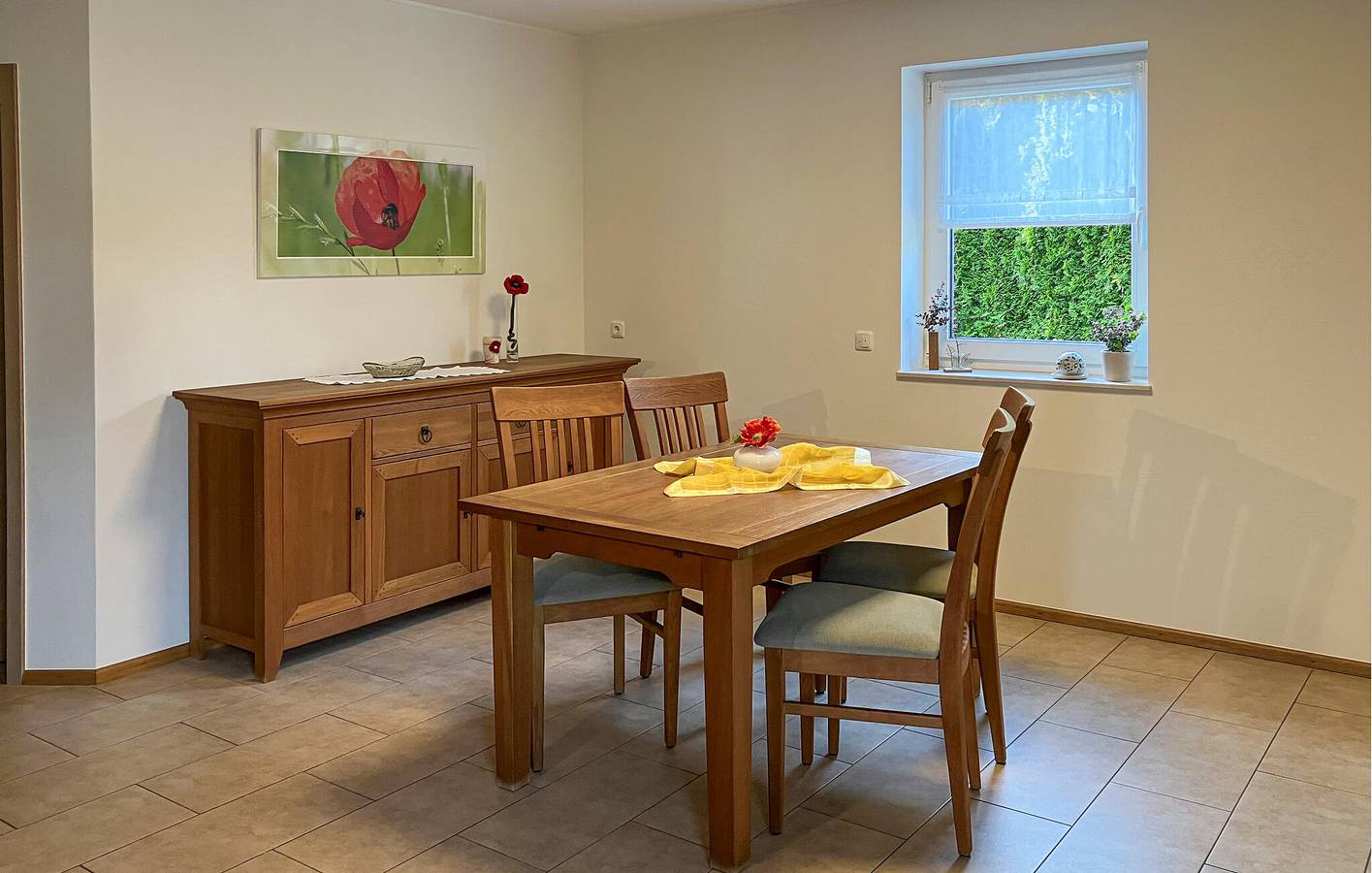 Luxuriöses Apartment in der Nähe des Arzfeld Centers mit Terrasse und Parkplatz in Arzfeld, Eifelkreis Bitburg-Prüm