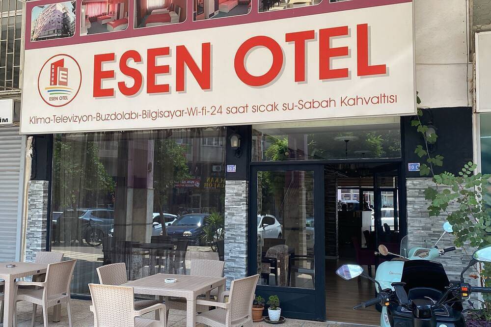 Hotel-Style Rooms in City Center – Comfortable Stay for Business or Leisure in Antalya, Antalya Province