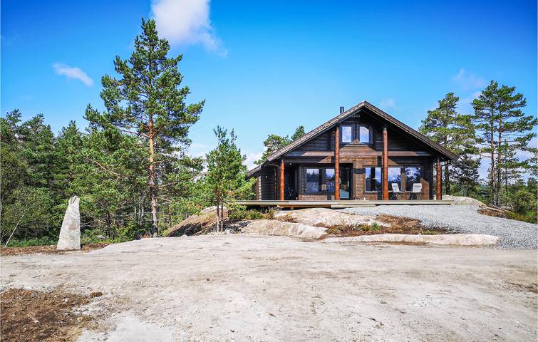 Ferienhaus für 8 Personen mit Sauna in Birkenes