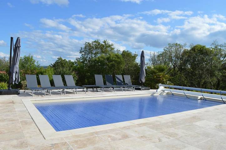 Location de vacances pour 8 personnes, avec Balcon et Terrasse ainsi que Jardin et Piscine à Cajarc - 4