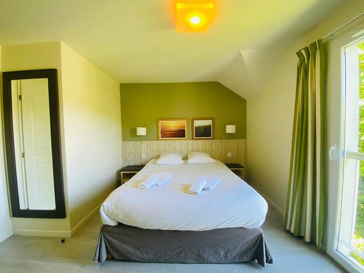 Location de vacances pour 6 personnes, avec jardin et sauna ainsi que vue et piscine à Danestal - 4
