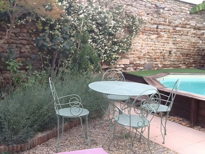 Gîte pour 4 personnes, avec jardin à Vauvert - 2