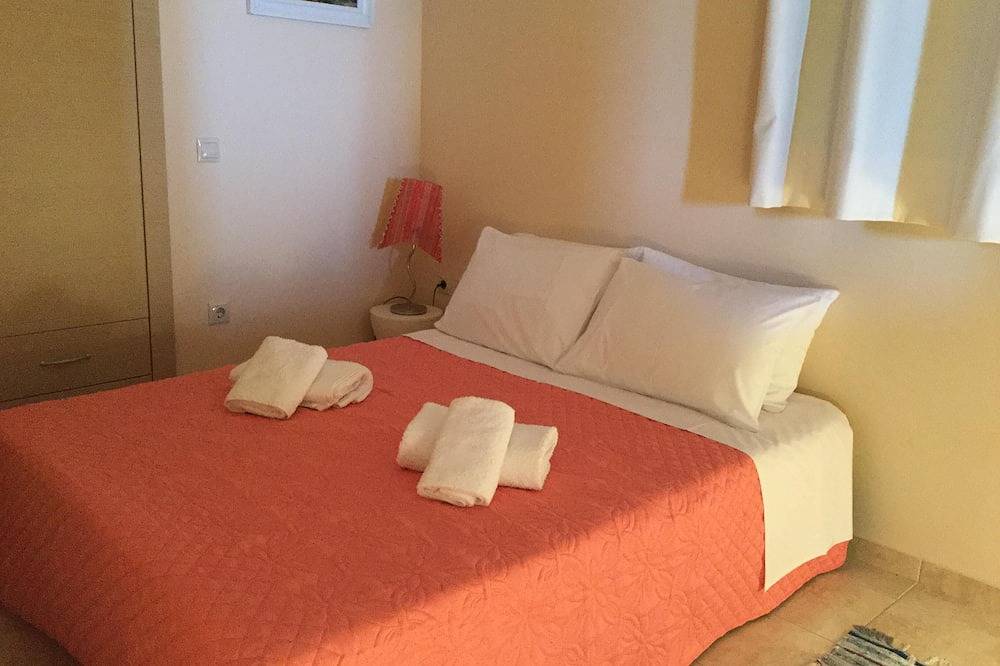 Ganze Wohnung, Apartment am Meer Ιι in Kiveri, in der Nähe von Nafplion. in Kiveri, Argolis