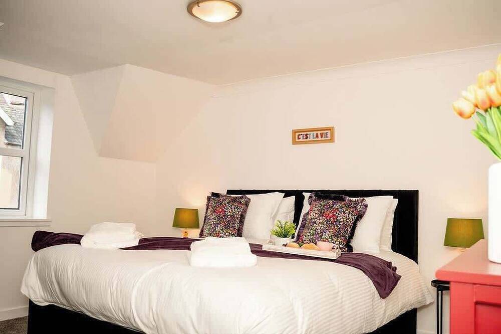 Willoughby Cottage - Rustic Retreat in Crieff in Perthshire