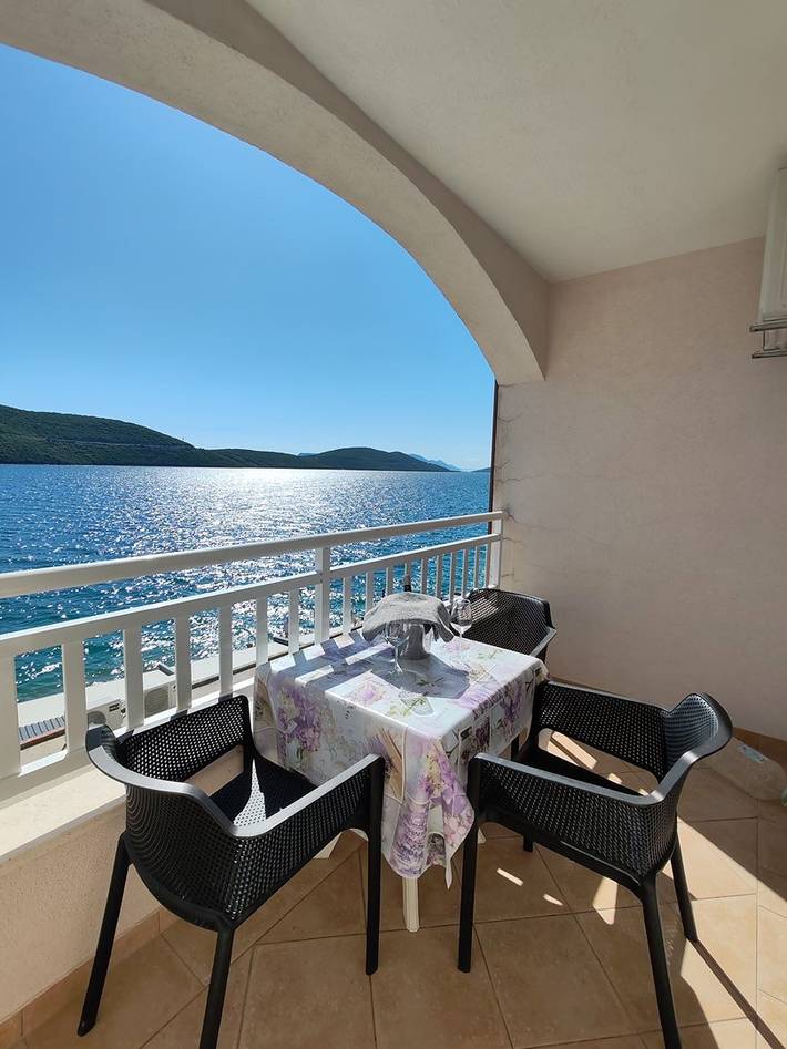 Gîte pour 3 personnes, avec balcon/terrasse dans Neum - 2