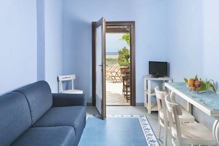 Apartamento entero, Apartamento de vacaciones para 4 personas con vistas al mar in Bosa Marina, Bosa (Italia)