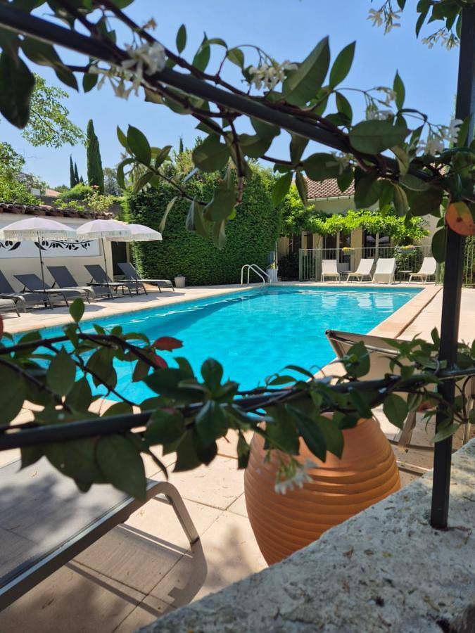 Hôtel pour 2 personnes, avec vue ainsi que piscine et jardin