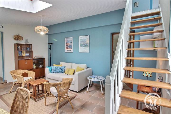 Gîte pour 2 personnes, avec Terrasse et Jardin dans Plage Pors Termen Trebeurden - 3