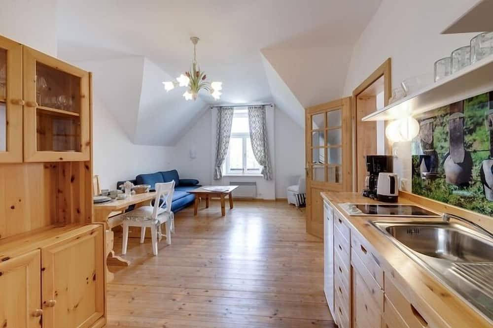 Ganze Wohnung, Gemütliches, helles Dachgeschossappartement (40qm) am Erlaufsee in Sankt Sebastian, Mostviertel Region