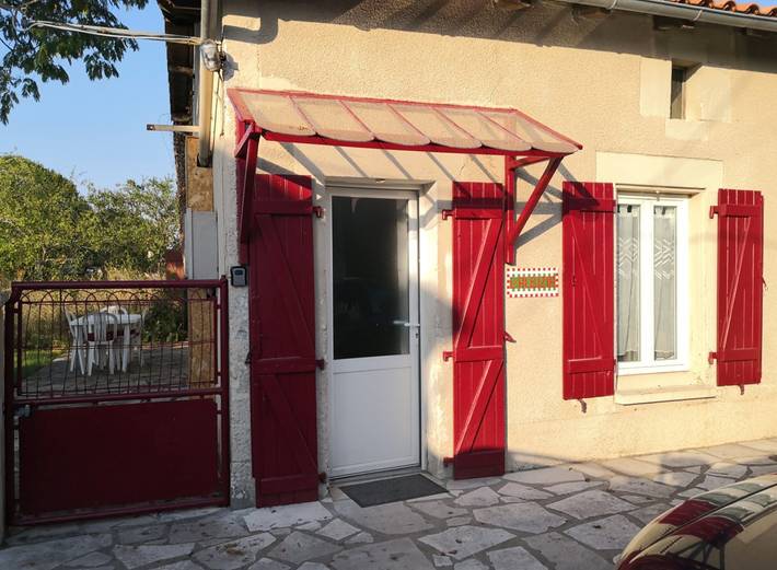 Gîte pour 6 personnes, avec Terrasse et Jardin
