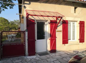 Gîte pour 6 personnes, avec terrasse et jardin à Chauvigny