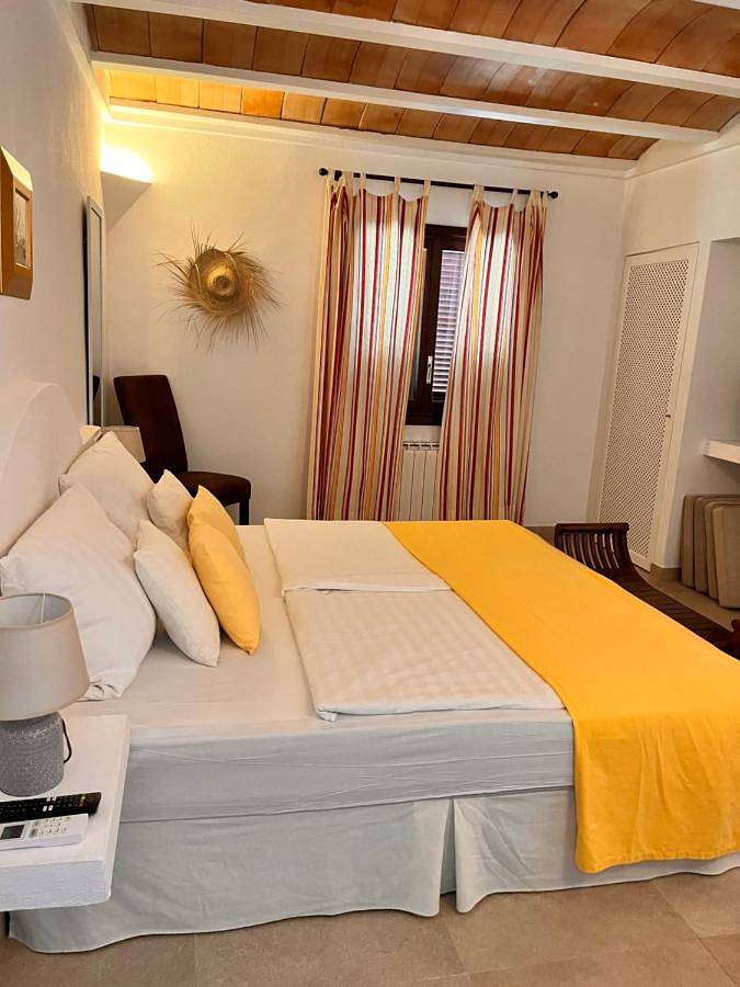 Villa Imperial in Caló de ses Dones (Santanyí), Santanyí