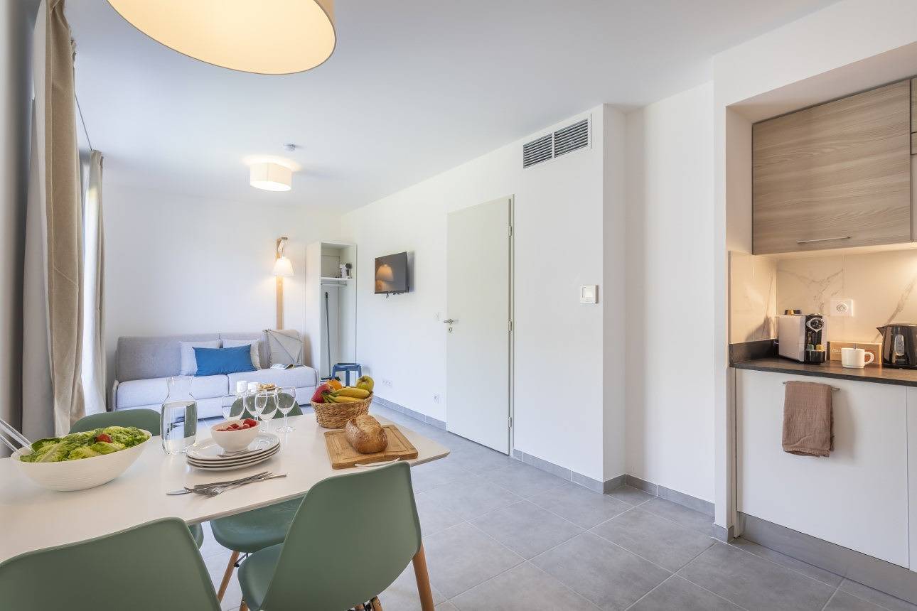 Apartamento entero, Cap Cassis Calanques 2p4p Terrace in Roquefort-la-Bédoule, Marsella region