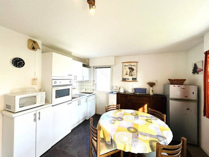 Ganze Wohnung, Barrierefreies 2-Zimmer-Apt für 4 Pers. mit Wlan, 150 m vom Strand Courégant in Ploemeur, Côte des Mégalithes
