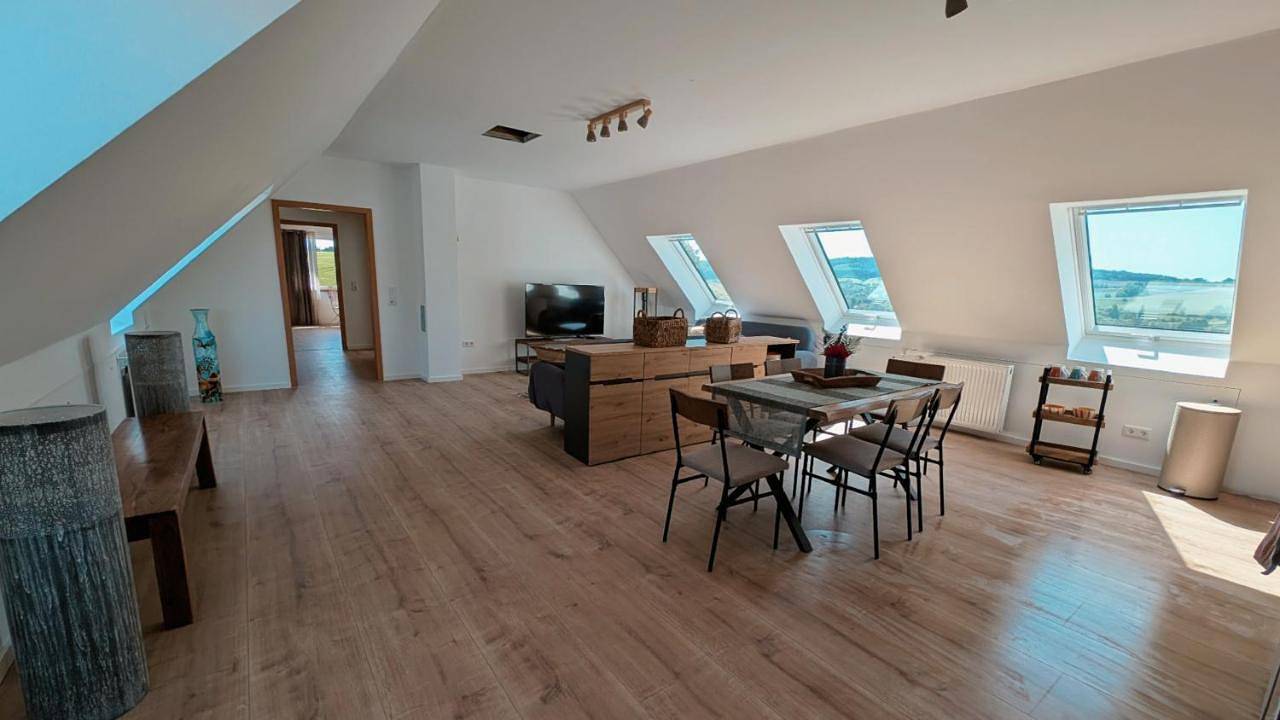 Ganze Wohnung, One-Bedroom Apartment in Kalletal, Kreis Lippe