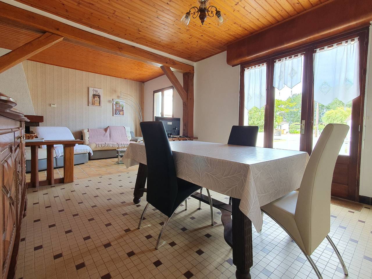 Casa espaciosa 6 pers. cerca playa con jardín in L'Aiguillon-la-Presqu'île, Vandea