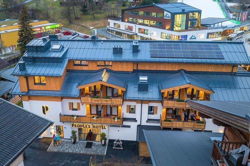 Apartment Basecamp - People's Hotel in Kaprun, Pinzgau