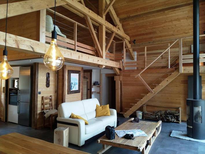 Gîte pour 7 personnes, avec Balcon ainsi que Terrasse et Vue à Abriès