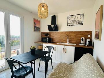 Gîte pour 2 personnes, avec terrasse, animaux acceptés dans Montlegun