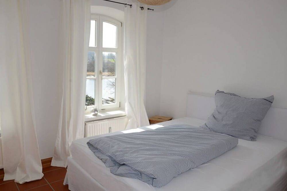 Ganze Wohnung, Og, stilvoll wohnen im ehemals herzoglichen Gästehaus in Seeon, Seebruck