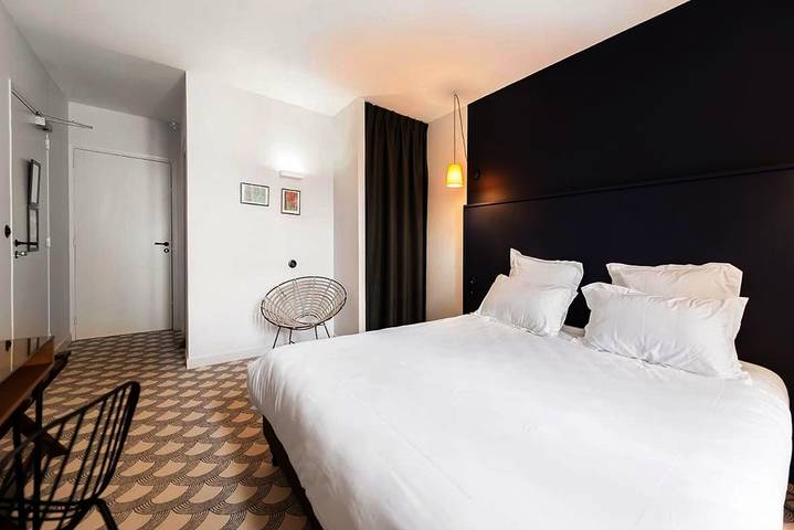 Hôtel pour 2 personnes, avec terrasse et piscine à Aurillac - 4