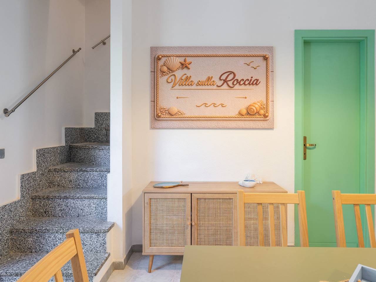 Villa sulla Roccia in Porto Sa Ruxi, Cagliari e Dintorni