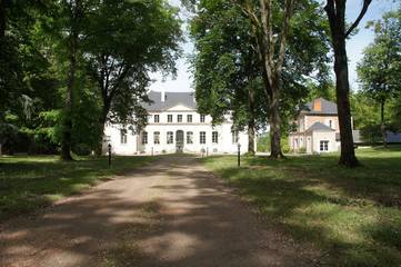 Chambre d’hôte pour 2 personnes, avec piscine et jardin à Charmeil