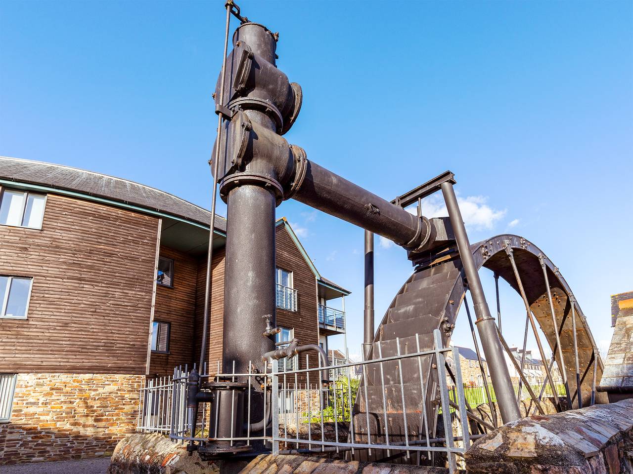 Entire apartment, 3 Waterwheel Apartment in Charlestown, Cornwall